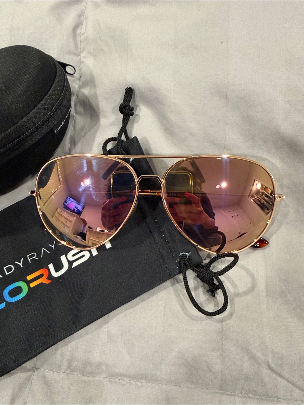 LIKE NEW - SHADYRAYS Tangle Free Aviator Sunglasses with Rose Gold Frame Small